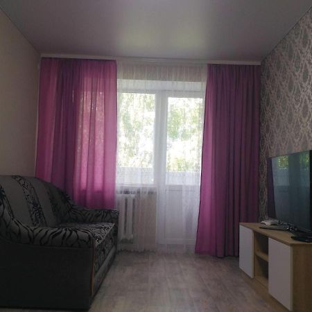Подобово Квартира В Центрі Міста Konotop Eksteriør billede